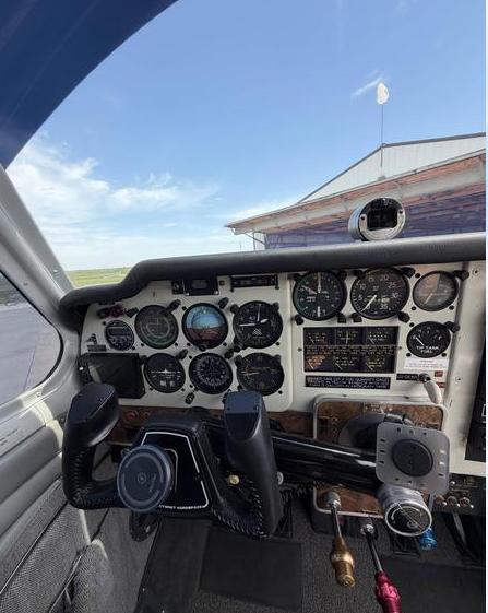 1959 Beech K35 Bonanza Photo 2
