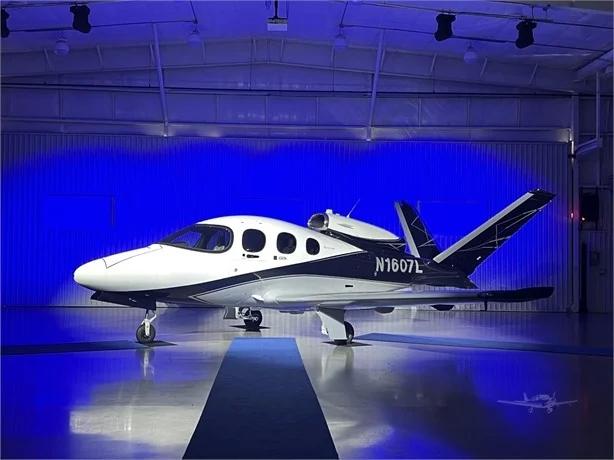2023 CIRRUS VISION SF50-G2+ Photo 2