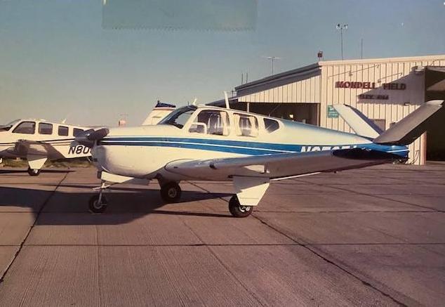 1949 Beech A35 Bonanza Photo 2