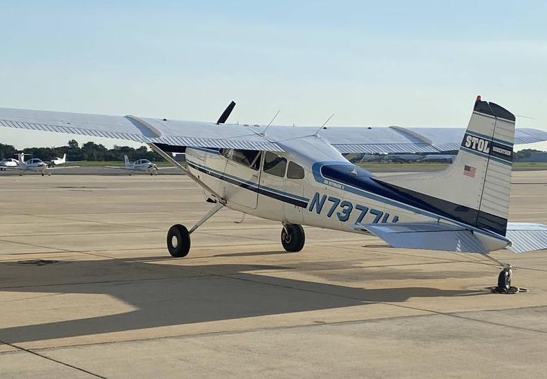 1977 Cessna 185 Skywagon Photo 3