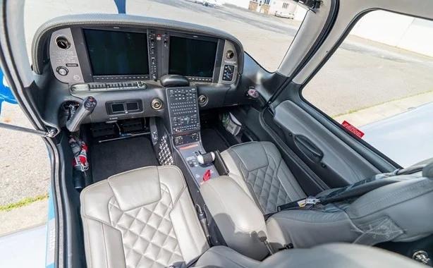 2018 CIRRUS SR22-G6 TURBO Photo 3