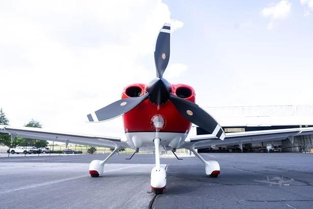 2020 CIRRUS SR22-G6 Photo 5