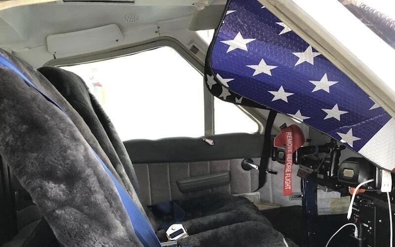 1977 Cessna 177B Cardinal Photo 2