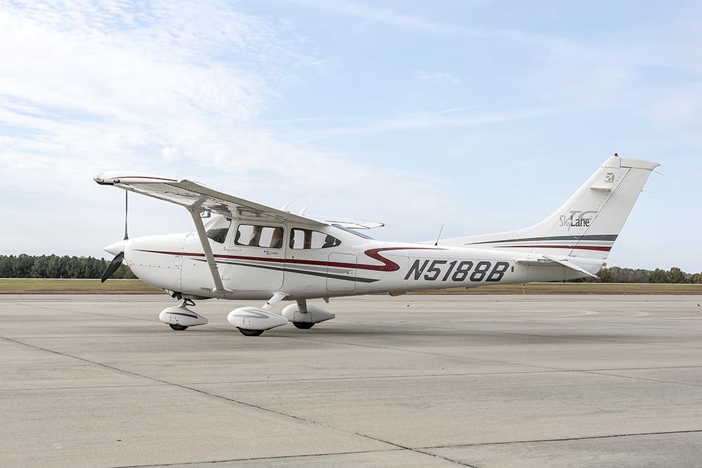 2002 Cessna T182T Skylane Photo 2