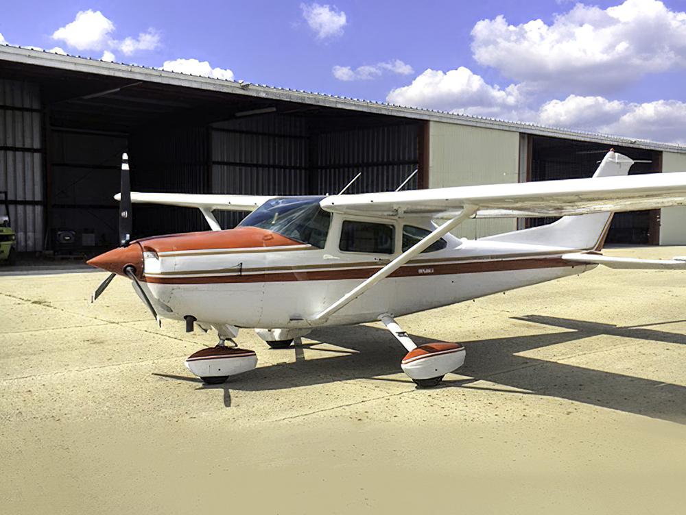 1981 Cessna T182 Skylane Photo 2