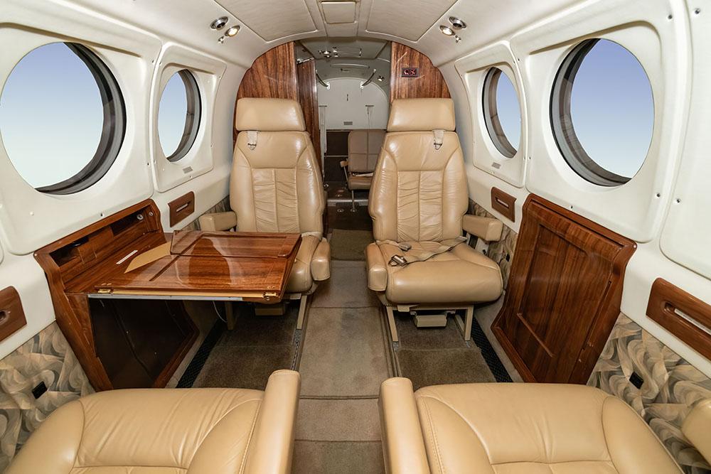 1988 Beech King Air B200 Photo 3