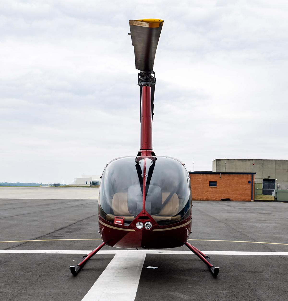 2017 Robinson R66 Photo 4