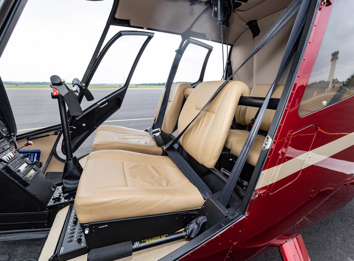 2017 Robinson R66 Photo 2