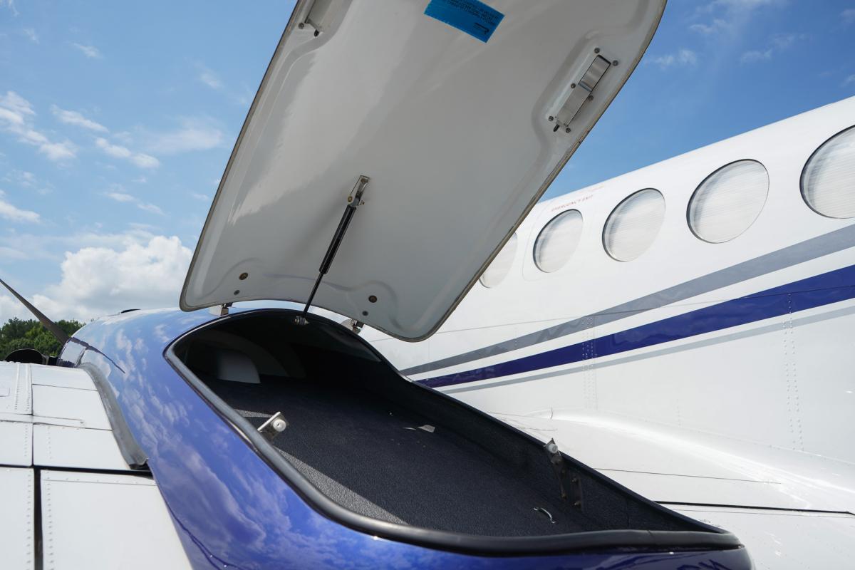 2023 SUPER KING AIR 360 Photo 5