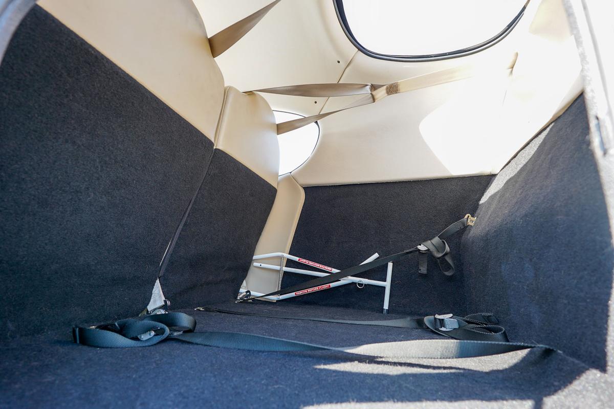 2005 CIRRUS SR22 G2 Photo 7