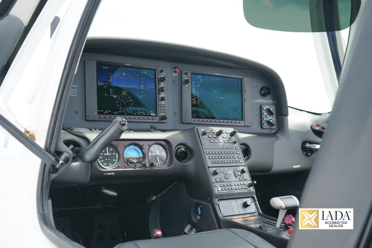 2022 CIRRUS SR20 G6 Photo 7