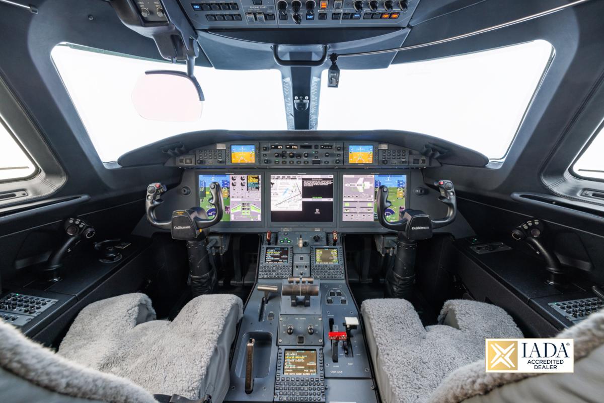 2013 (EIS) GULFSTREAM G280 Photo 3