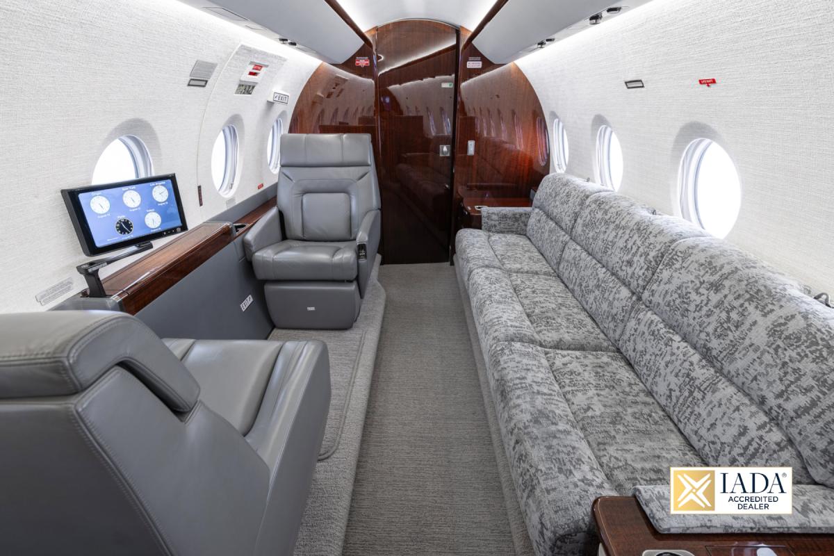 2013 (EIS) GULFSTREAM G280 Photo 3