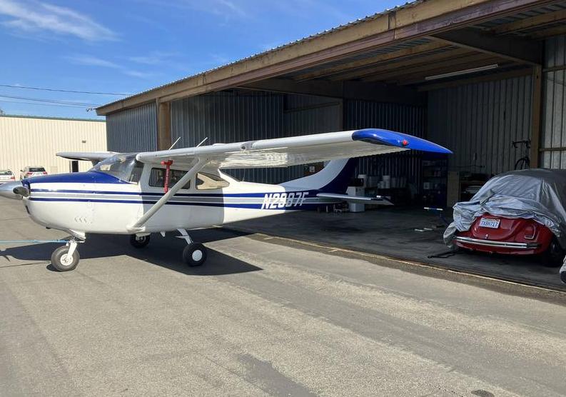 1966 Cessna 182 Photo 3