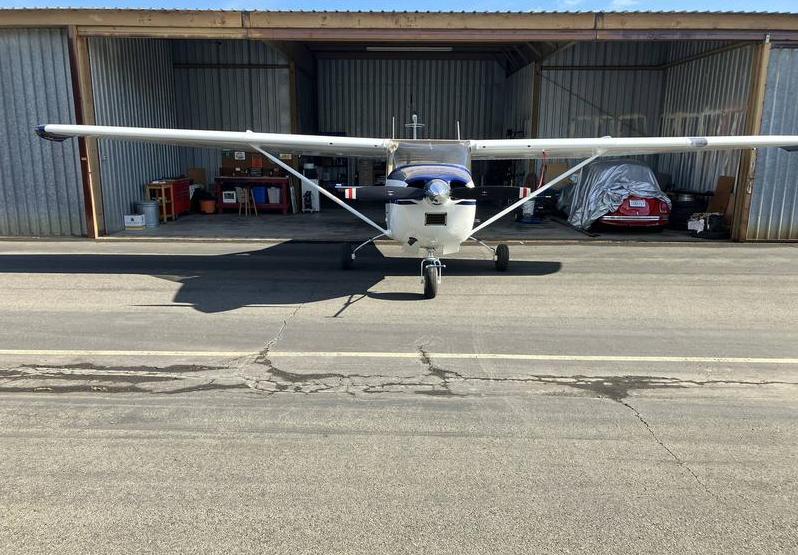 1966 Cessna 182 Photo 4