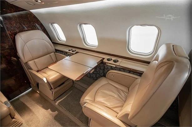 1995 LEARJET 60 Photo 5
