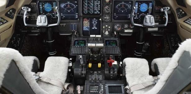 2000 GULFSTREAM GIVSP Photo 3