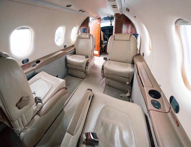 2010 PILATUS PC-12 NG Photo 3