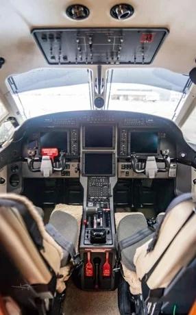2010 PILATUS PC-12 NG Photo 5