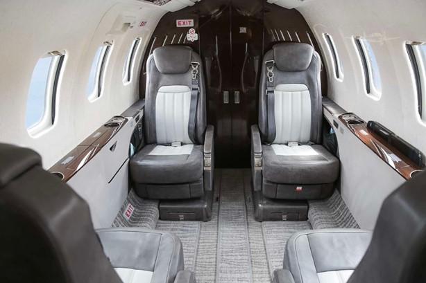 2016 LEARJET 75 Photo 6