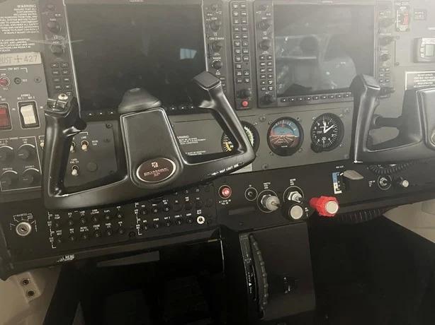 2019 CESSNA 172S SKYHAWK SP Photo 4
