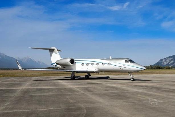 2002 GULFSTREAM GIVSP Photo 2