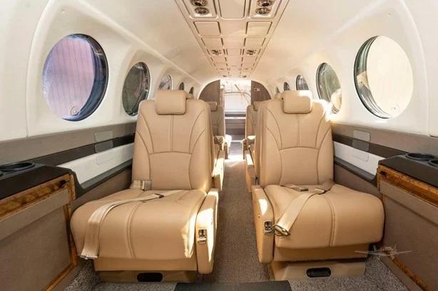 1998 BEECHCRAFT KING AIR 350 Photo 5