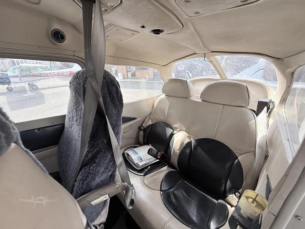 2011 CESSNA 172S SKYHAWK SP Photo 5