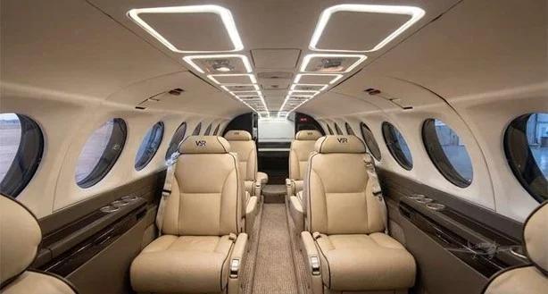 2007 BEECHCRAFT KING AIR 350 Photo 4