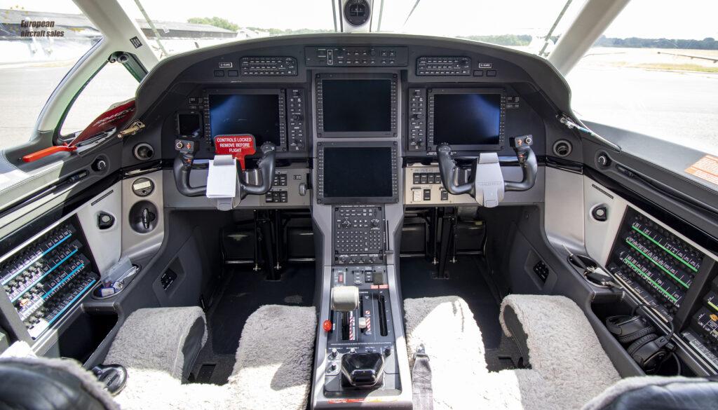 2011 PILATUS PC-12 NG Photo 3