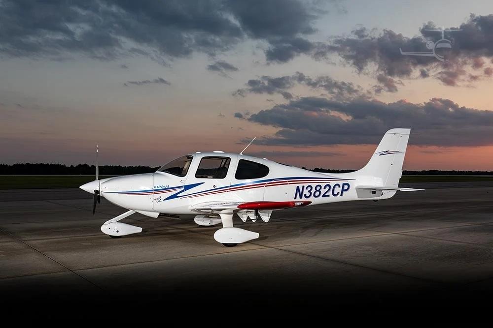 2007 Cirrus SR20 G2 GTS Photo 7