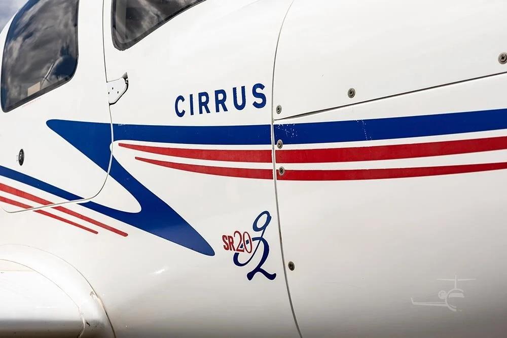 2007 Cirrus SR20 G2 GTS Photo 6