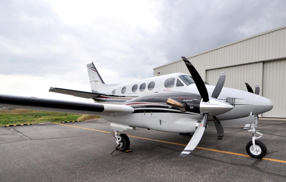 2006 Beechcraft King Air C90GT Photo 2