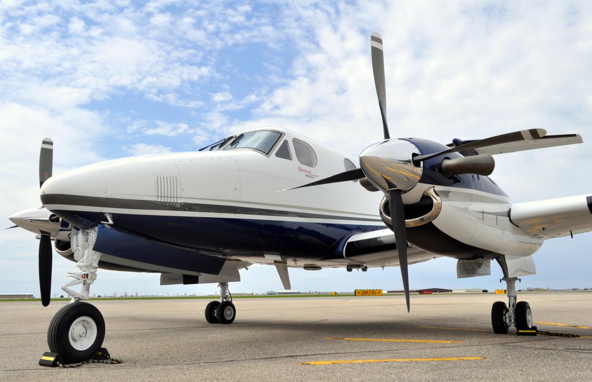 2003 Beechcraft King Air B200 Photo 6