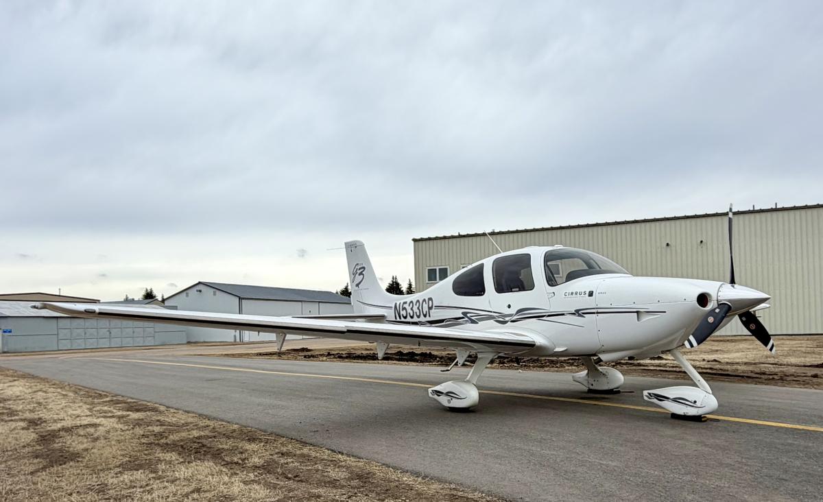 2008 Cirrus SR22-G3 Photo 3