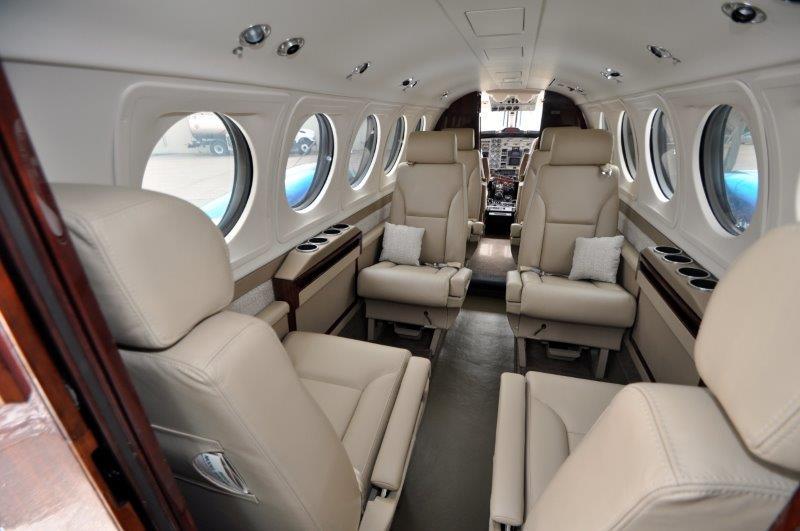 2003 Beechcraft King Air B200 Photo 7