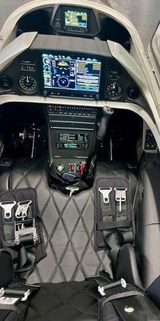 2025 EXTRA AIRCRAFT EA NG Photo 5