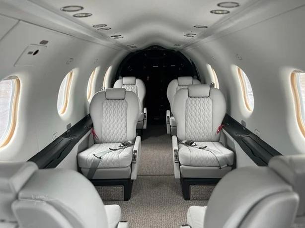 2002 PILATUS PC-12/45 Photo 3
