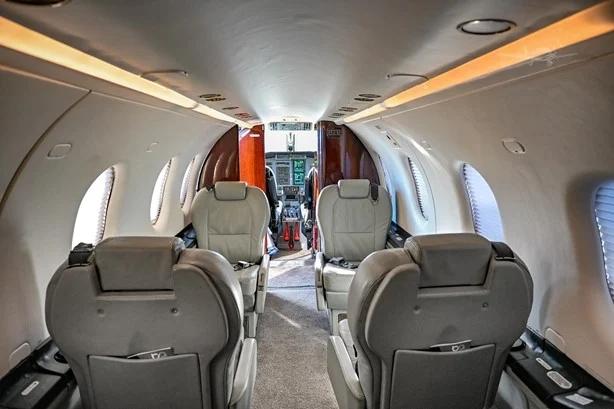 2004 PILATUS PC-12/45 Photo 6