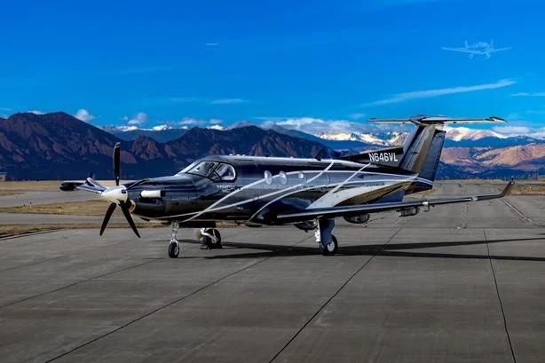 2001 PILATUS PC-12/45 Photo 2
