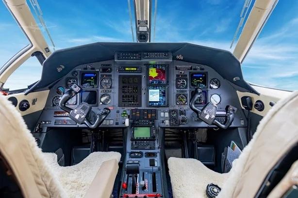 2001 PILATUS PC-12/45 Photo 3