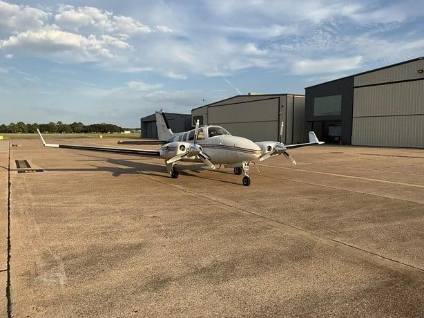 1981 BEECHCRAFT 58P BARON Photo 3
