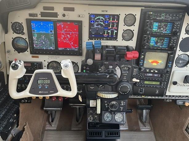 1981 BEECHCRAFT 58P BARON Photo 5