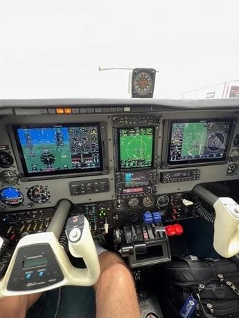 1984 BEECHCRAFT 58P BARON Photo 4