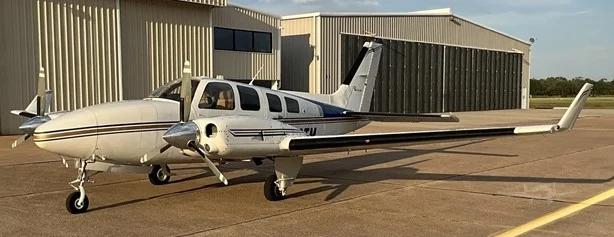 1981 BEECHCRAFT 58P BARON Photo 2