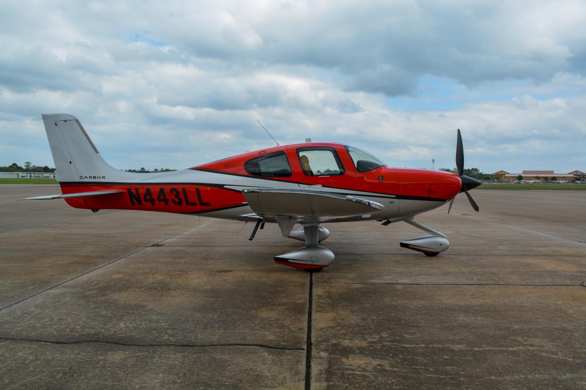 2017 Cirrus SR22 G6 Turbo Photo 3