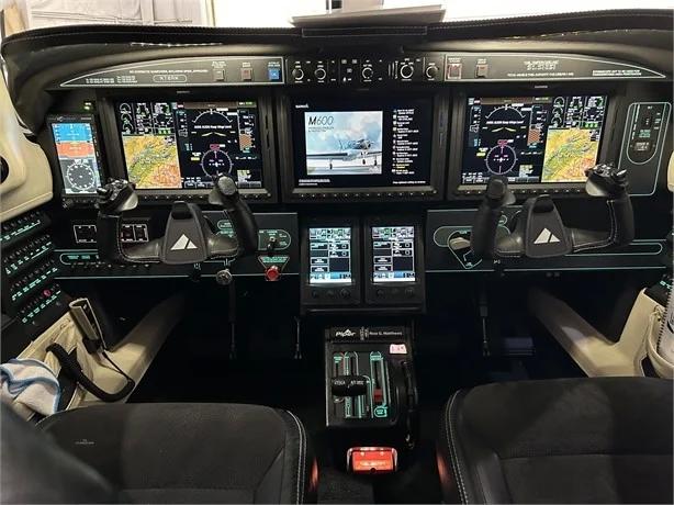 2020 PIPER M600 SLS Photo 6