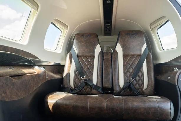 2025 PIPER M700 Photo 4