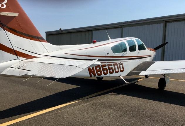 1988 Beech Bonanza F33A Photo 5