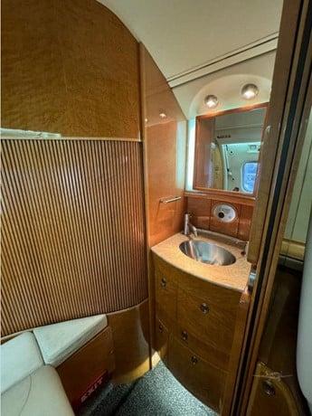 2002 LEARJET 60 Photo 6